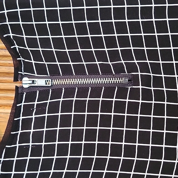 So Cute Silence+Noise blk/white check DRESS SZ S - Picture 4 of 6